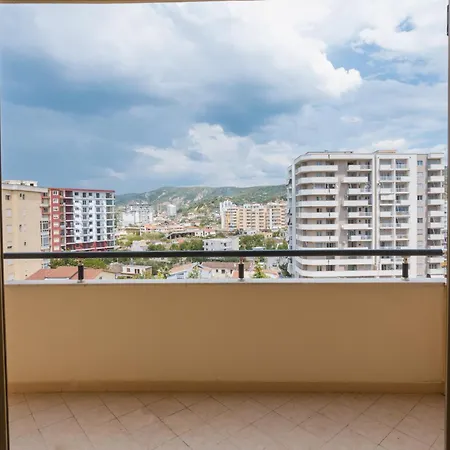 Apartment Leo Apartament